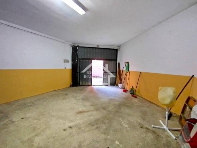 Garaje con merendero en venta en Viana