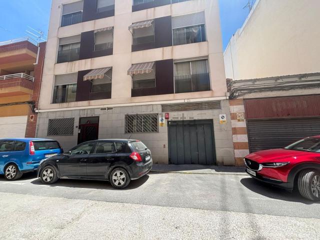 Garaje, Carolinas Altas, Alicante / Alacant