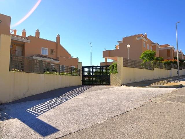 Garaje, Casares