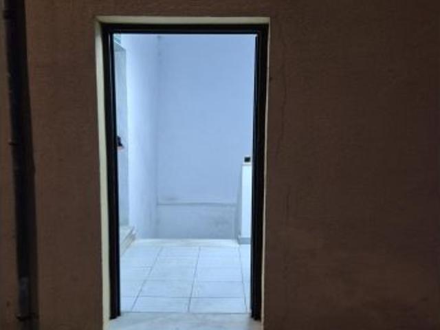 GARAJE CERRADO CERCA CENTRO