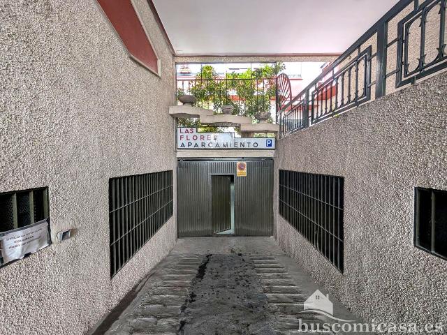 Garaje cerrado en Julio Burell