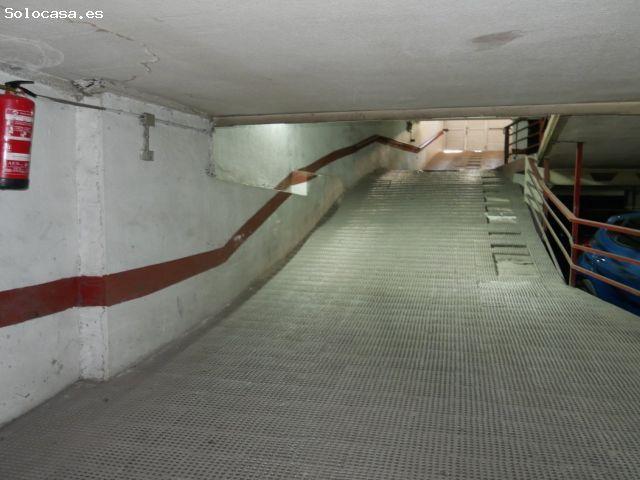 GARAJE A UN PASO DE LA GRAN AVENIDA Y DE LA AVENIDA DE MADRID EN PETRER