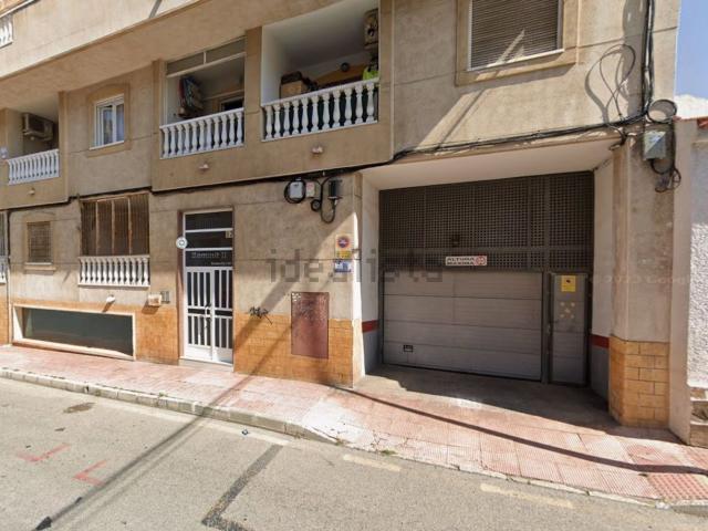 Garaje, Antonio Machado, Torrevieja