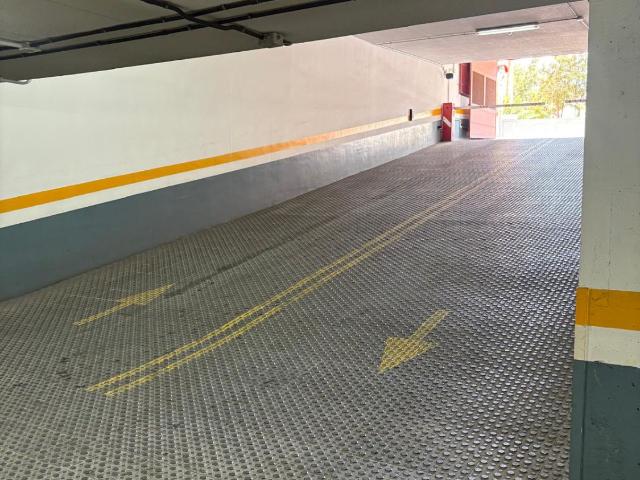 Garaje Alquiler Sta.Cruz Tener