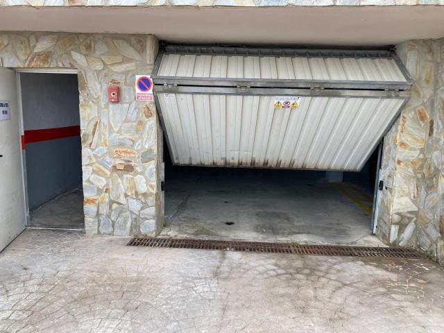 Garaje, Benalmádena