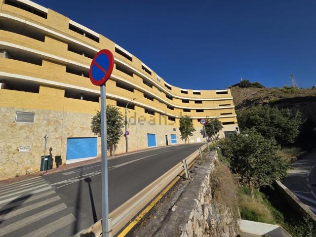 Garaje, Benalmádena