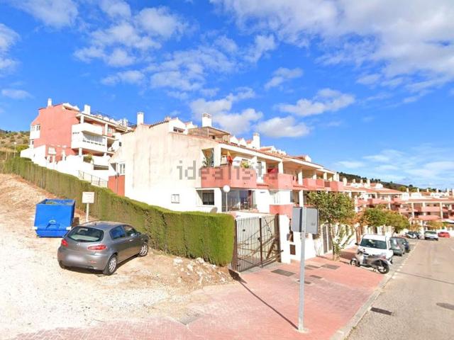 Garaje, Benalmádena