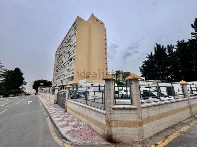 Garaje, Benalmádena