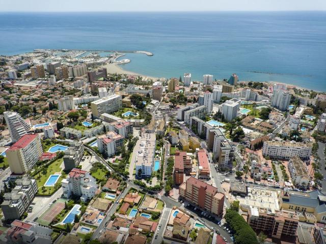 Garaje, Benalmádena