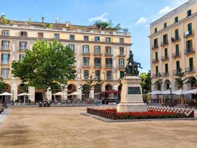 Garaje, Girona