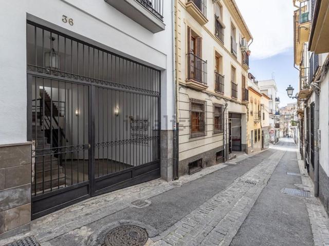 Garaje, Granada