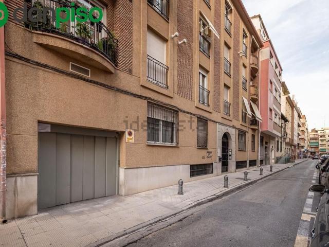 Garaje, Granada
