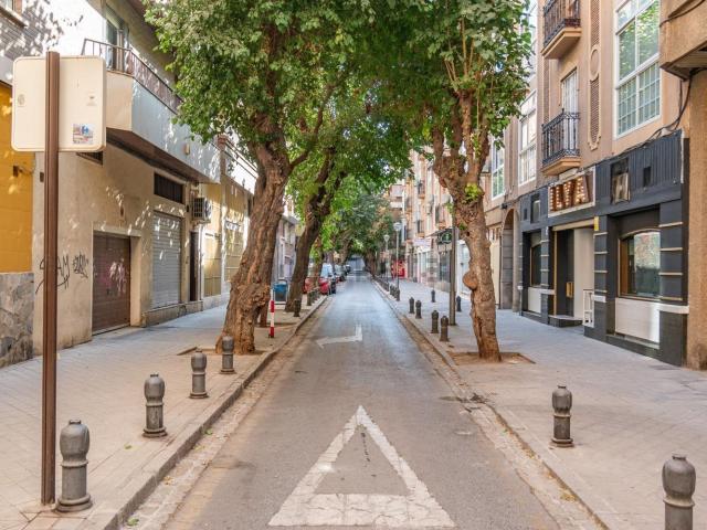 Garaje, Granada