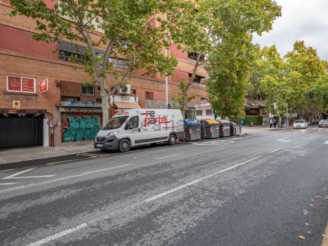 Garaje, Granada