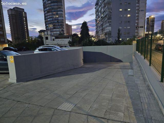 GARAJE DE RAYA A UN PASO DEL CENTRO DE BENIDORM EN SOTANO DE GARAJES