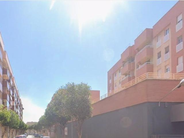 GARAJE EN ALMERIA