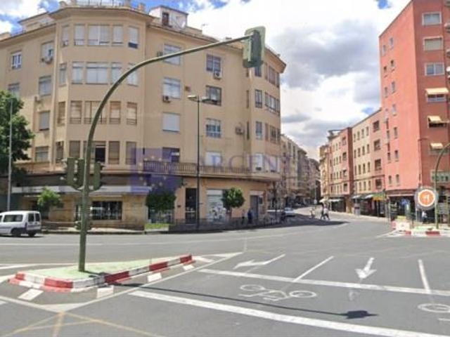 Garaje en alquiler en Cáceres