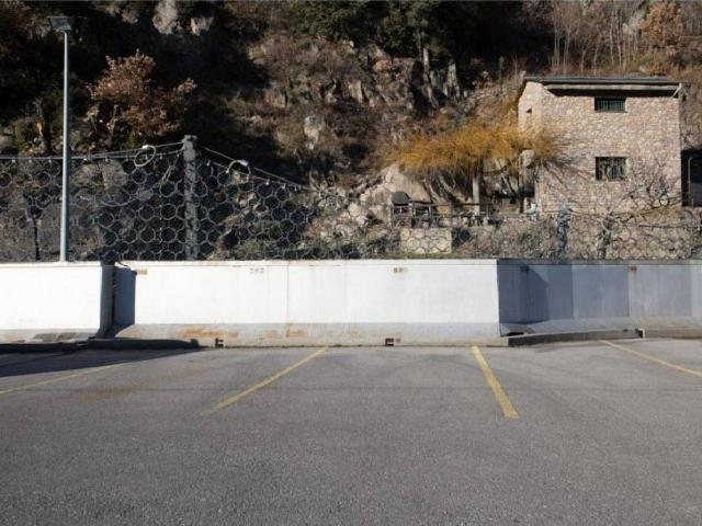 Garaje en alquiler en calle Ciutat de Valls, Andorra la Vella, de 12 m² por 77