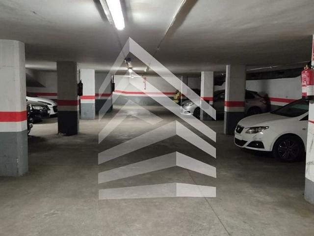 Garaje en alquiler en calle D'evarist Arnús, Barcelona, de 11 m² por 95