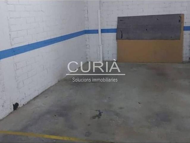 Garaje en alquiler en calle De Cappont, Lleida, de 29 m² por 70