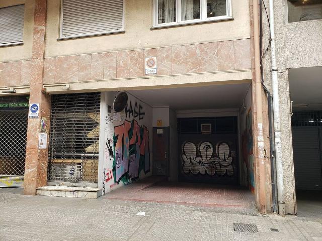 Garaje en alquiler en calle De Casanova, Barcelona, por 120