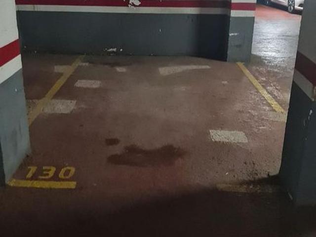 Garaje en alquiler en calle De Guipúscoa, Barcelona, por 110
