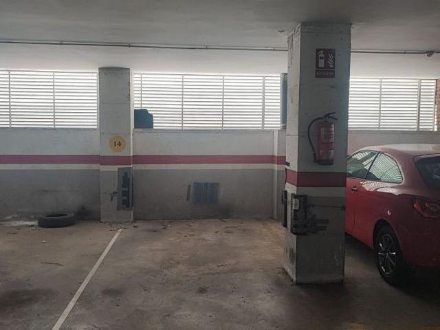 Garaje en alquiler en calle De Felip Pedrell, Tarragona, de 12 m² por 90