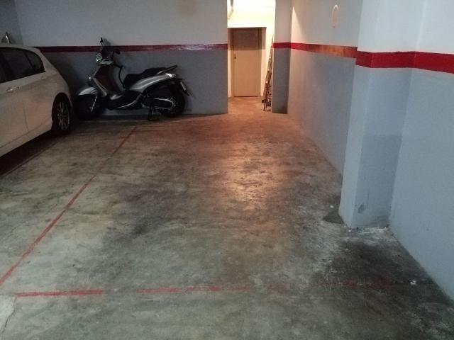 Garaje en alquiler en calle De Ferran Puig, Barcelona, de 8 m² por 40