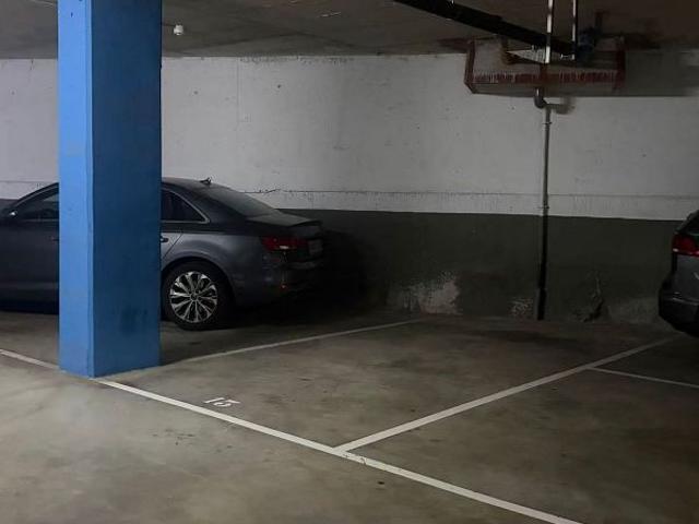 Garaje en alquiler en calle De Fluvià, Barcelona, de 7 m² por 120