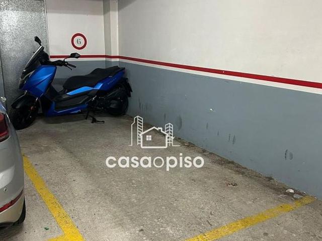 Garaje en alquiler en calle De Lavoisier, Terrassa, de 13 m² por 86