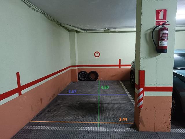 Garaje en alquiler en calle De Lepant, Barcelona, de 12 m² por 120