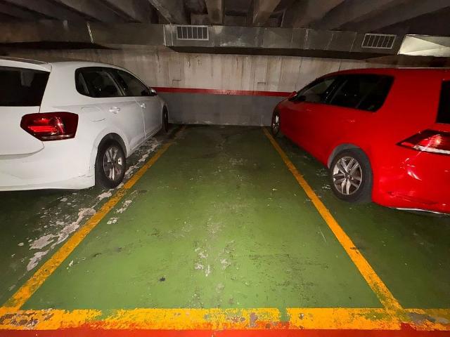 Garaje en alquiler en calle De L'escorial, Barcelona, de 11 m² por 118