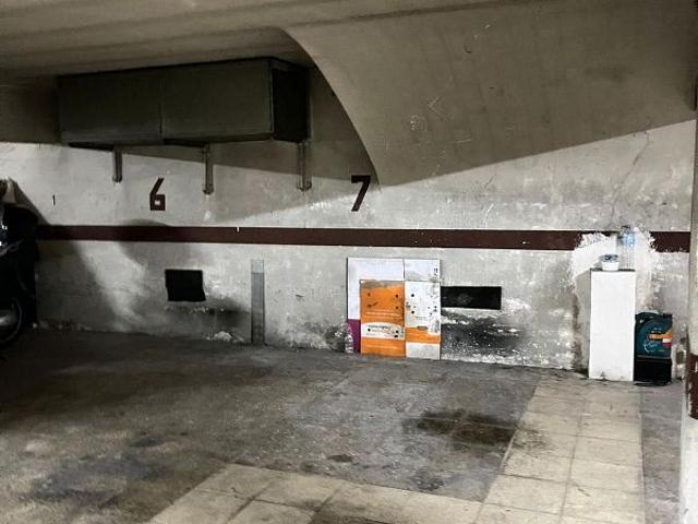 Garaje en alquiler en calle De Moratín, Barcelona, de 11 m² por 100