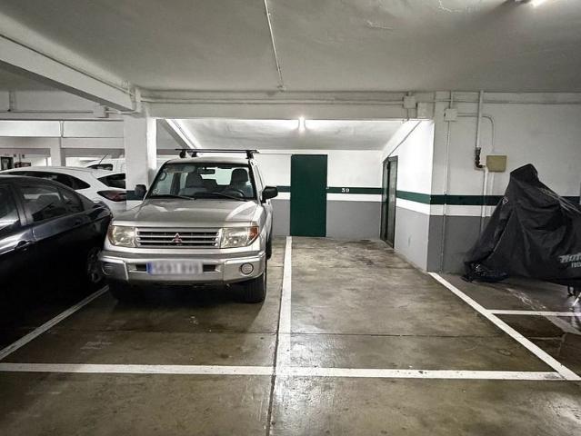 Garaje en alquiler en calle De Mallorca, Barcelona, de 13 m² por 135