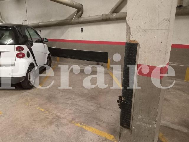 Garaje en alquiler en calle De Sant Màrius, Barcelona, de 10 m² por 60