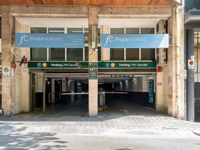 Garaje en alquiler en calle De Santaló, Barcelona, de 9 m² por 195