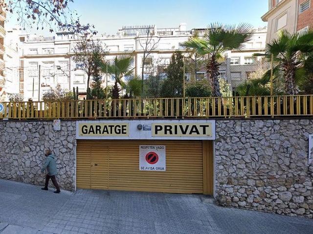 Garaje en alquiler en calle De Santaló, Barcelona, por 125