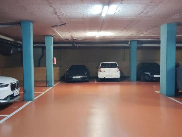 Garaje en alquiler en calle De Sepúlveda, Barcelona, de 9 m² por 90