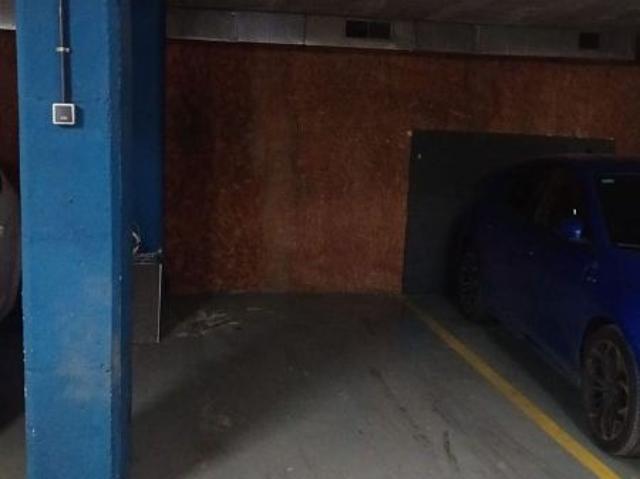 Garaje en alquiler en calle De Sicília, Barcelona, por 120