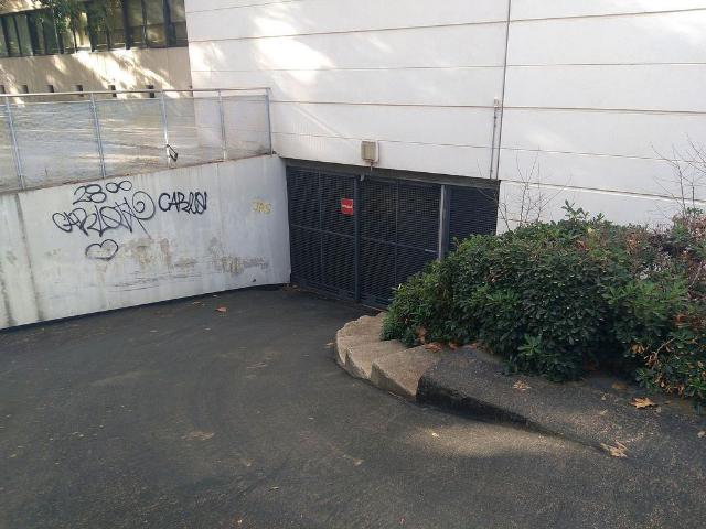 Garaje en alquiler en calle De Pamplona, Barcelona, de 2 m² por 25