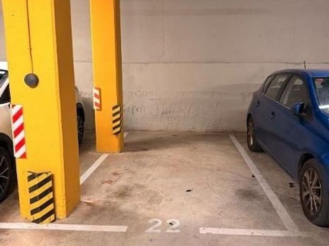 Garaje en alquiler en calle De Pere Jacas, Vilanova i La Geltrú, de 11 m² por 90