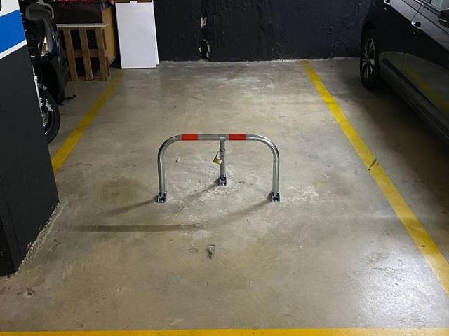 Garaje en alquiler en calle De Roger de Flor, Barcelona, de 10 m² por 90