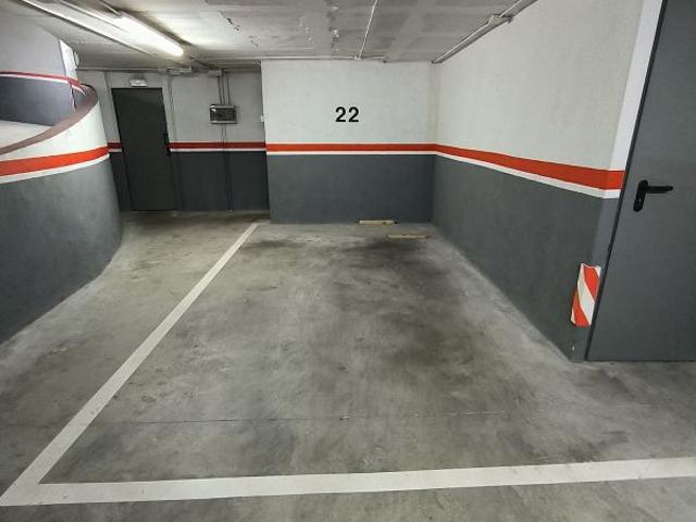 Garaje en alquiler en calle De Ramon Das Neves, Sant Carles de la Ràpita, por 50