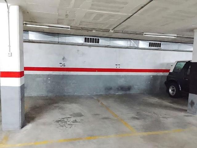 Garaje en alquiler en calle De Vinyals, Terrassa, de 10 m² por 79
