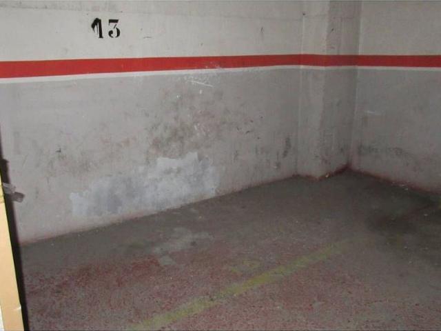Garaje en alquiler en calle Del Molí, Ripollet, de 5 m² por 30