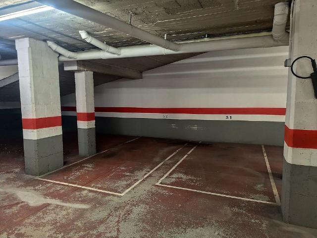 Garaje en alquiler en calle Del Montnegre, Barcelona, de 8 m² por 80