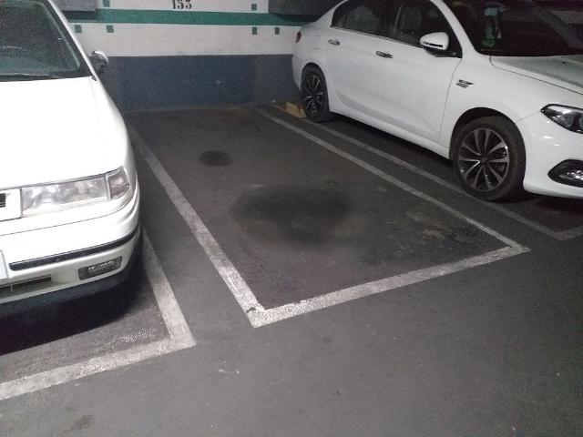 Garaje en alquiler en calle Del Montseny, Hospitalet de Llobregat, L´, de 10 m² por 80