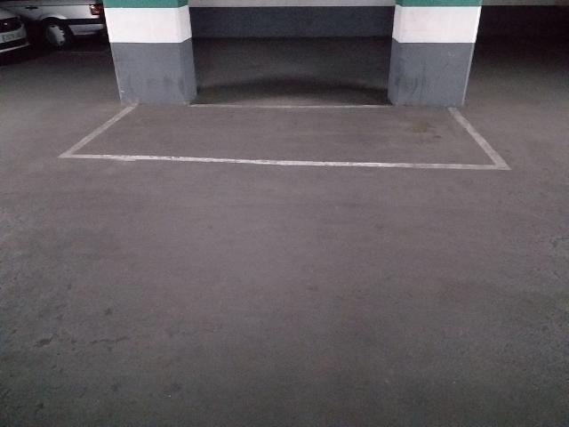 Garaje en alquiler en calle Del Montseny, Hospitalet de Llobregat, L´, de 8 m² por 70