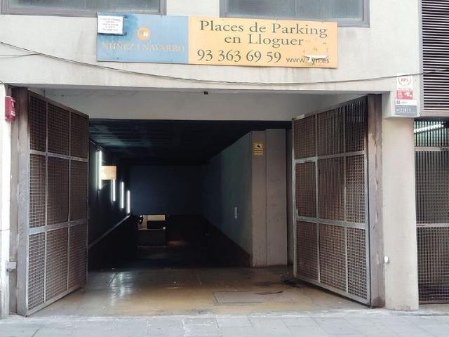 Garaje en alquiler en calle Del Bisbe Laguarda, Barcelona, de 11 m² por 80