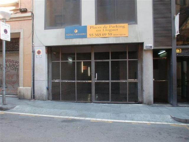 Garaje en alquiler en calle Del Bisbe Laguarda, Barcelona, de 11 m² por 105